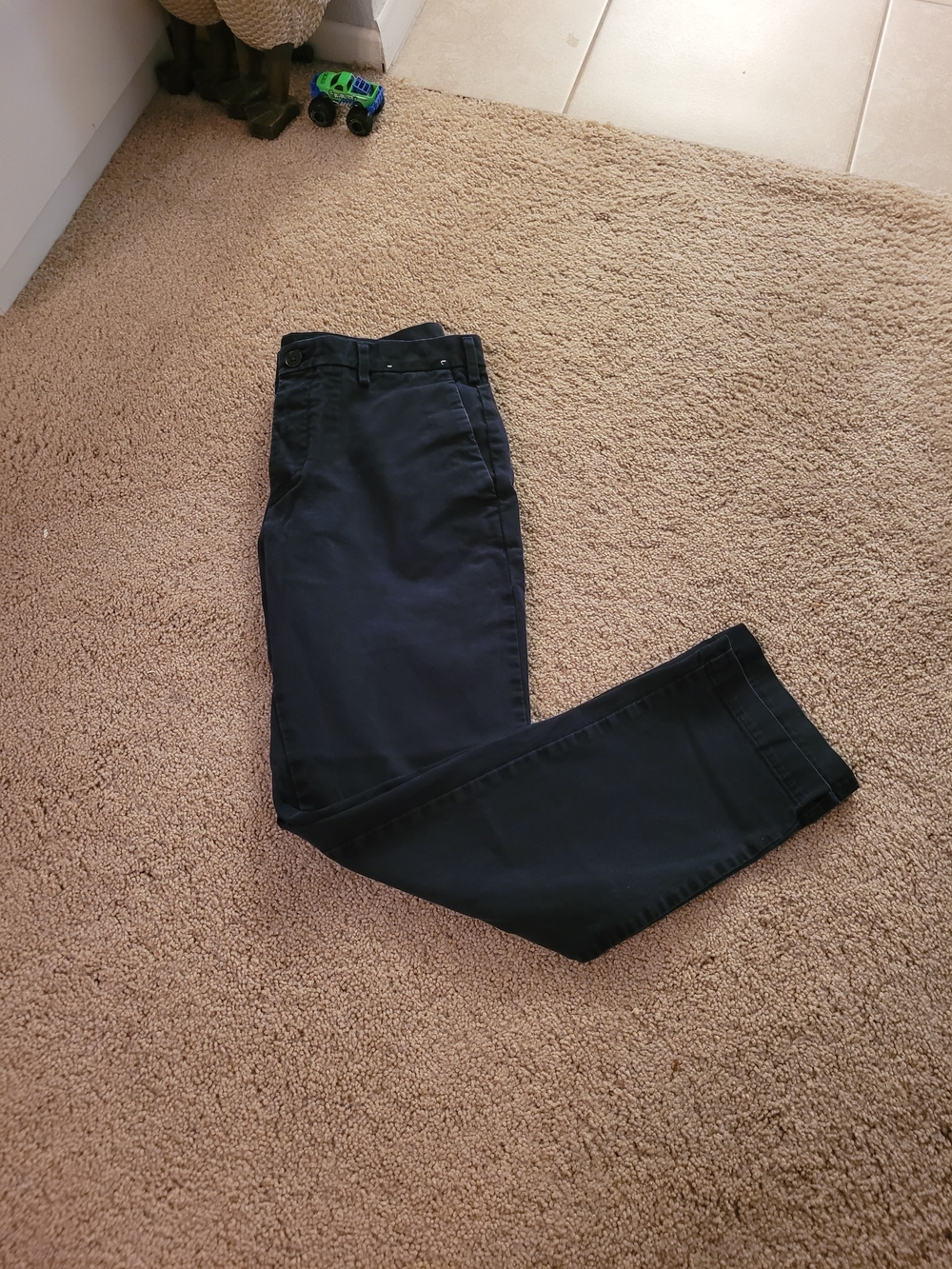 NWOT Uniqlo Navy Chinos